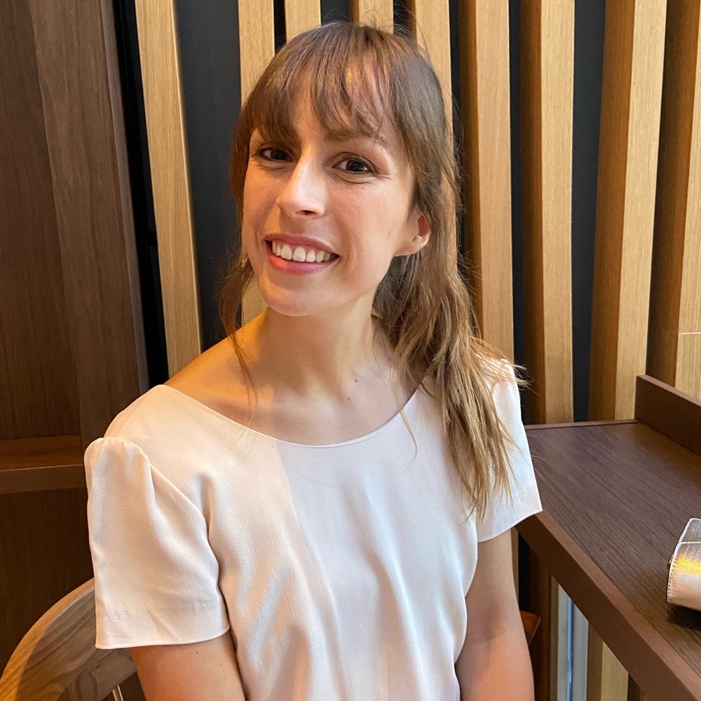 Meet your Posher, Noemie
